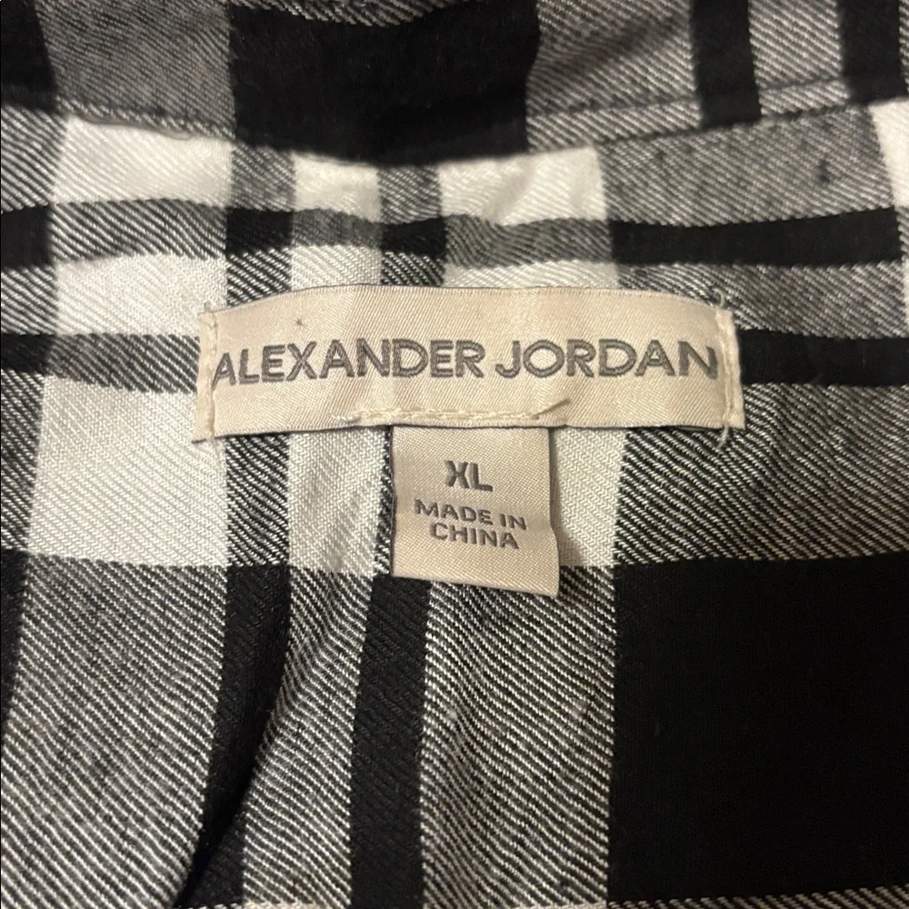 Jane and Delancy and Alexander Jordan women’s button down long sleeve shirts - Picture 7 of 7